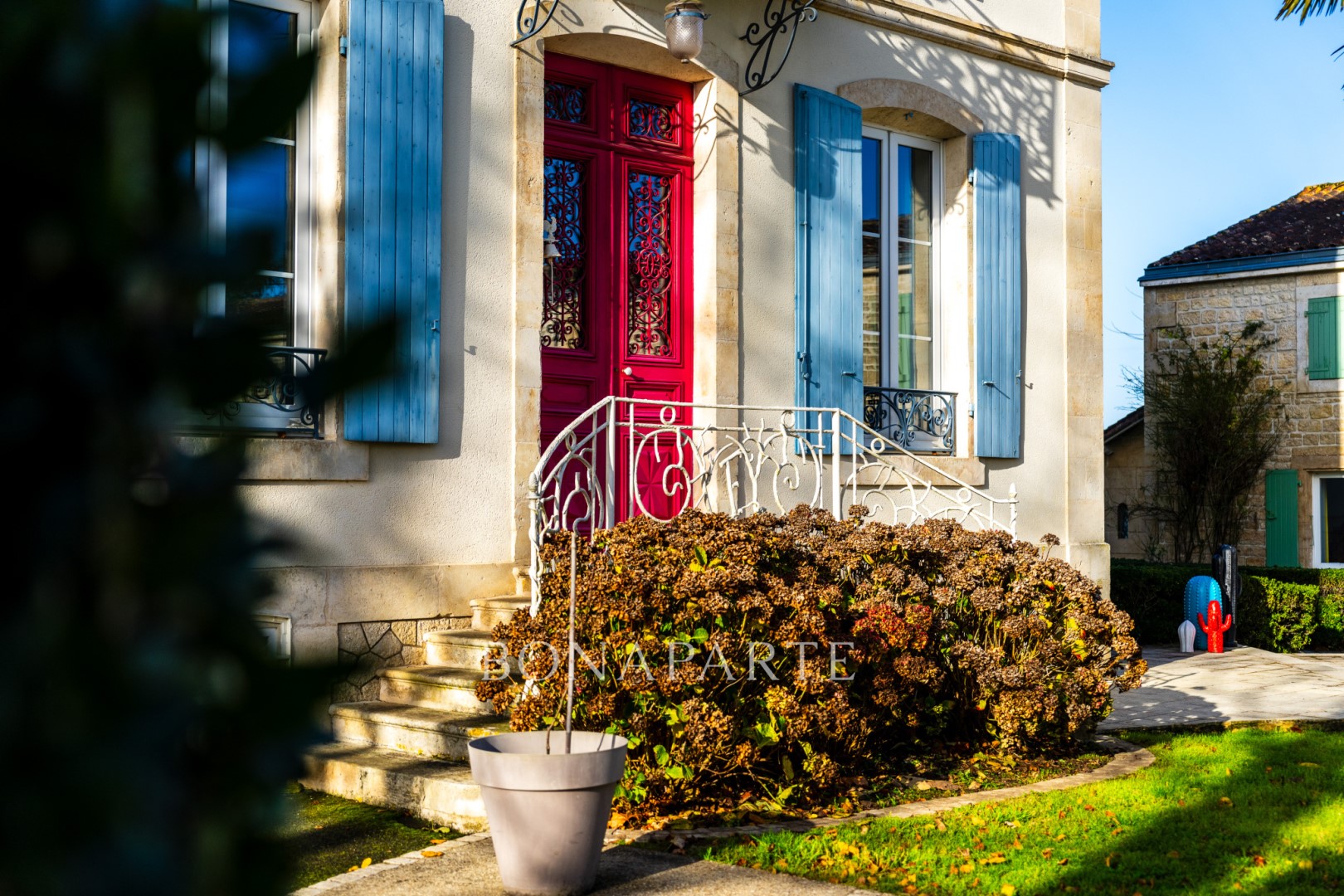 propriété à vendre dans le quartier Centre Ville
