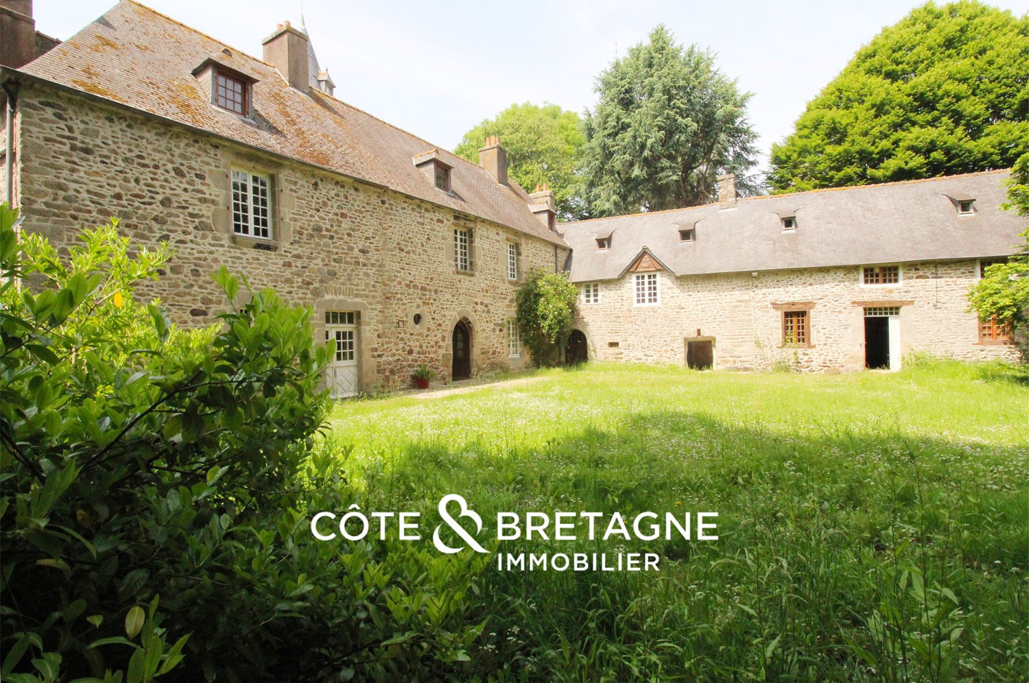 property for sale in Pommeret