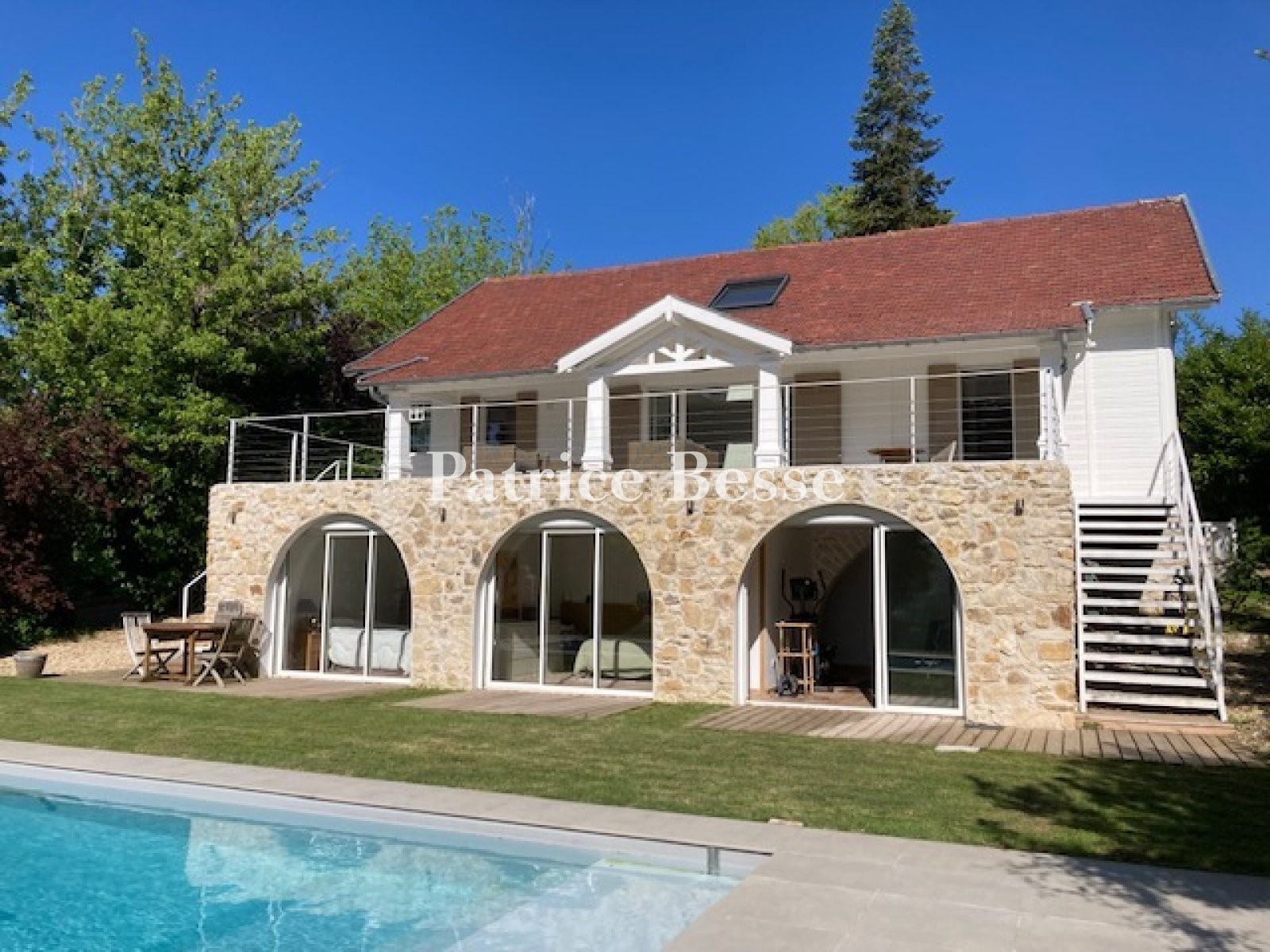 Maison traditionnelle à vendre à Samois-sur-Seine