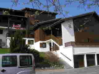 Location vacances Morillon Grand Massif pour 5 personnes.