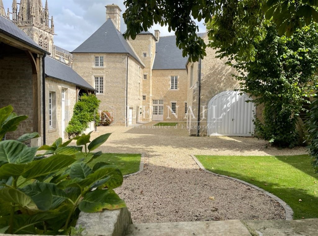 Hôtel particulier à vendre à Carentan