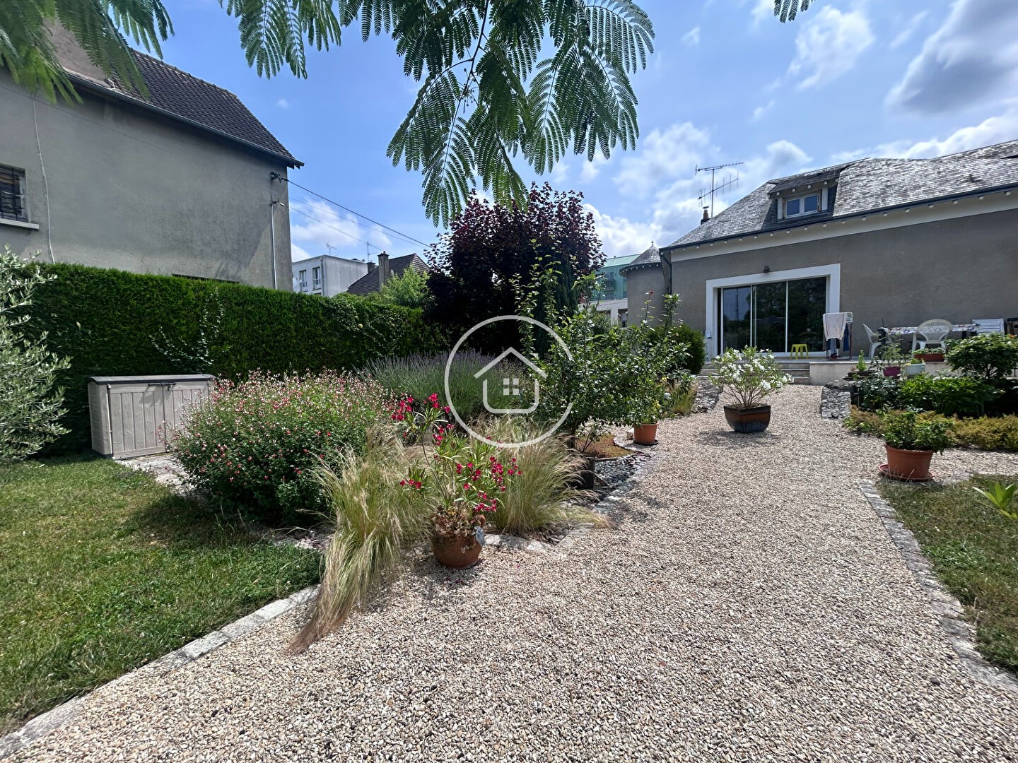 Maison de luxe à vendre dans le quartier Est