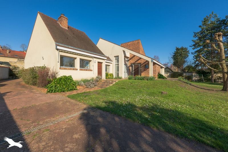 Maison de luxe à vendre dans le quartier Les Berthelées-Les Coteaux-Les Perruchet