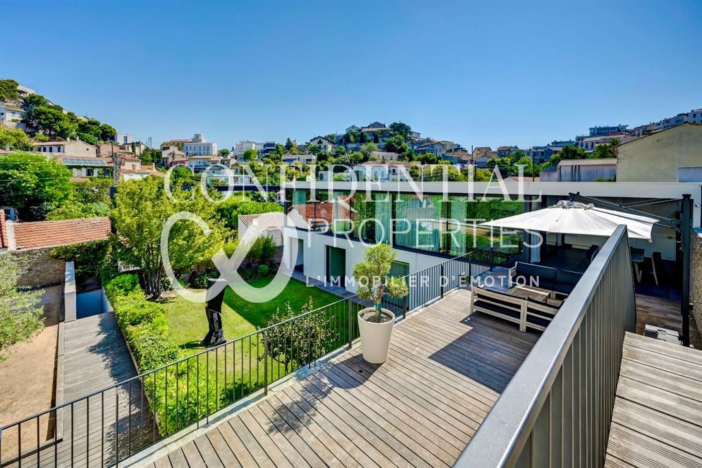 Maison contemporaine à vendre à Marseille 7ème