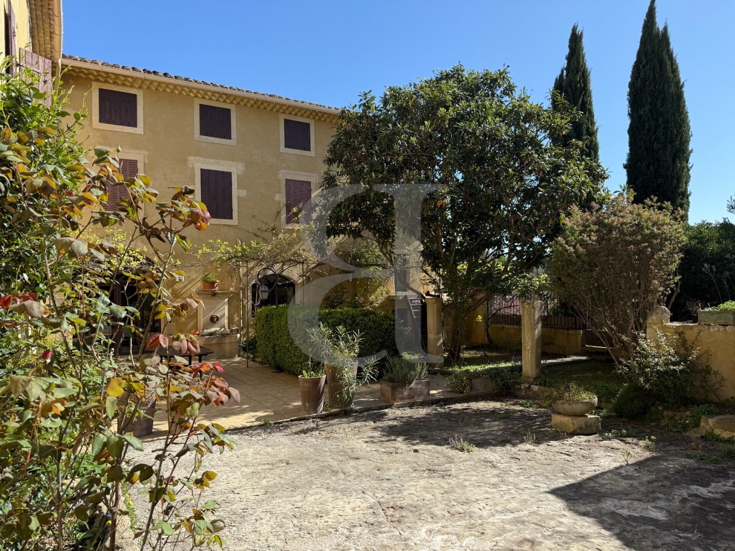Casolare provenzale tipico in vendita Grignan
