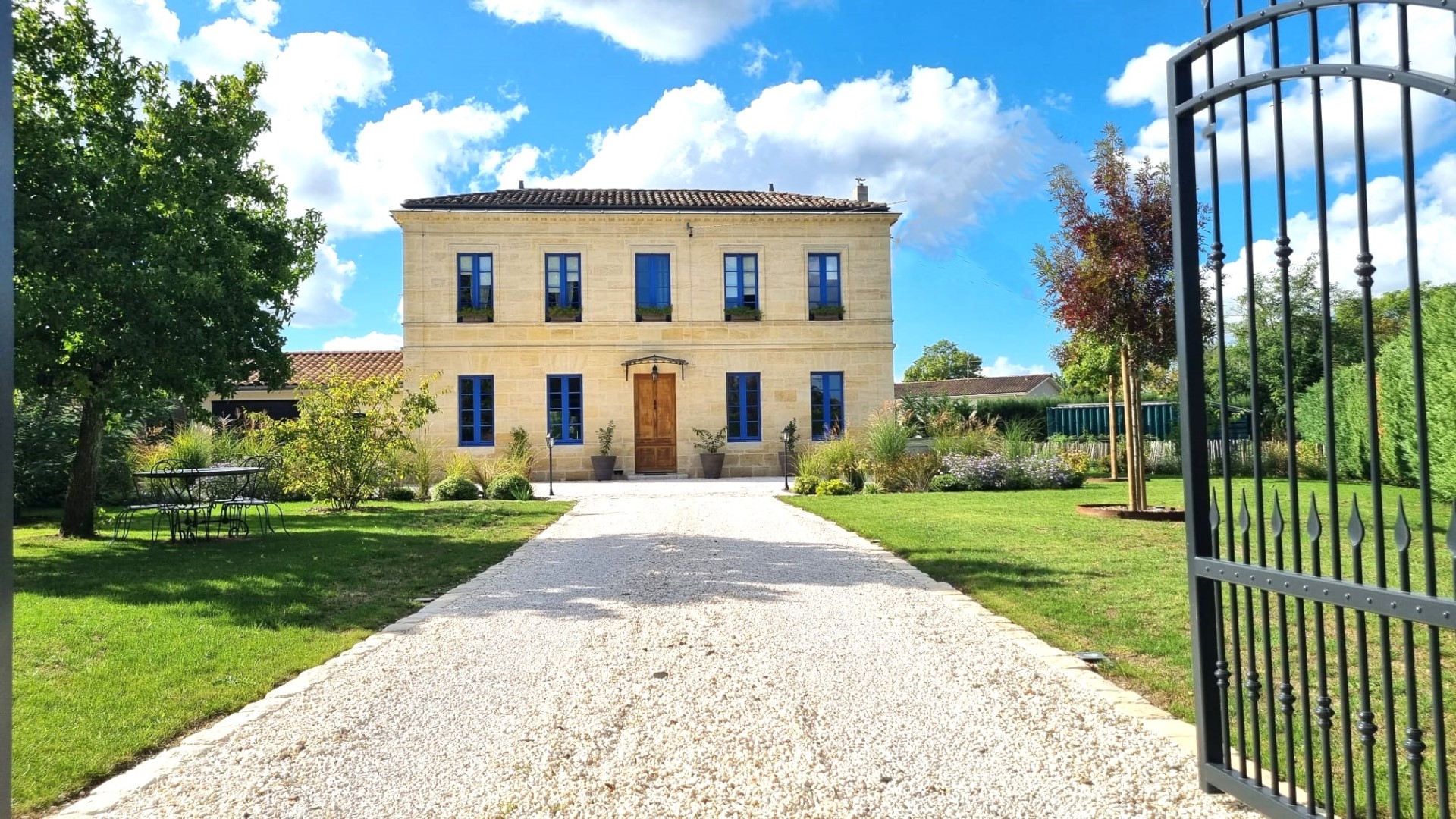 maisons de ma tre vendre en Gironde Lux Residence