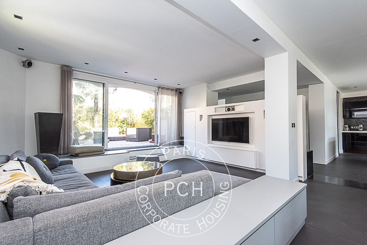 Luxury apartments / penthouses for sale in the district Ternes-Maillot