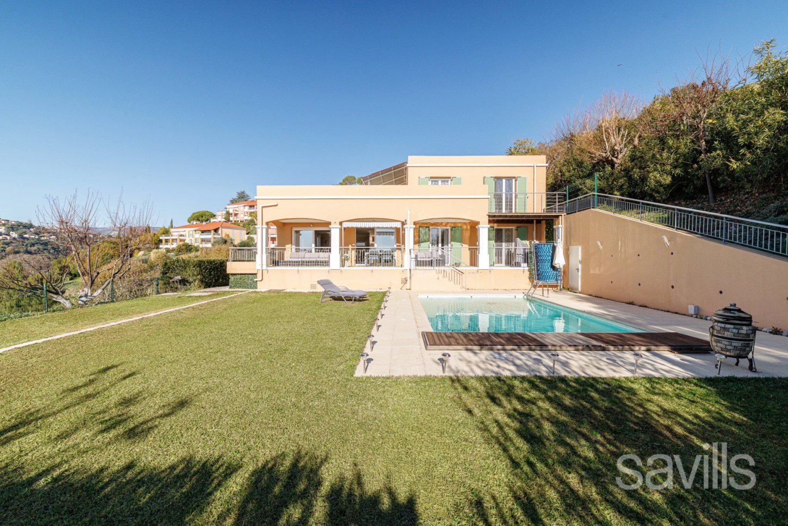 Luxury villa for sale in the district La Costière