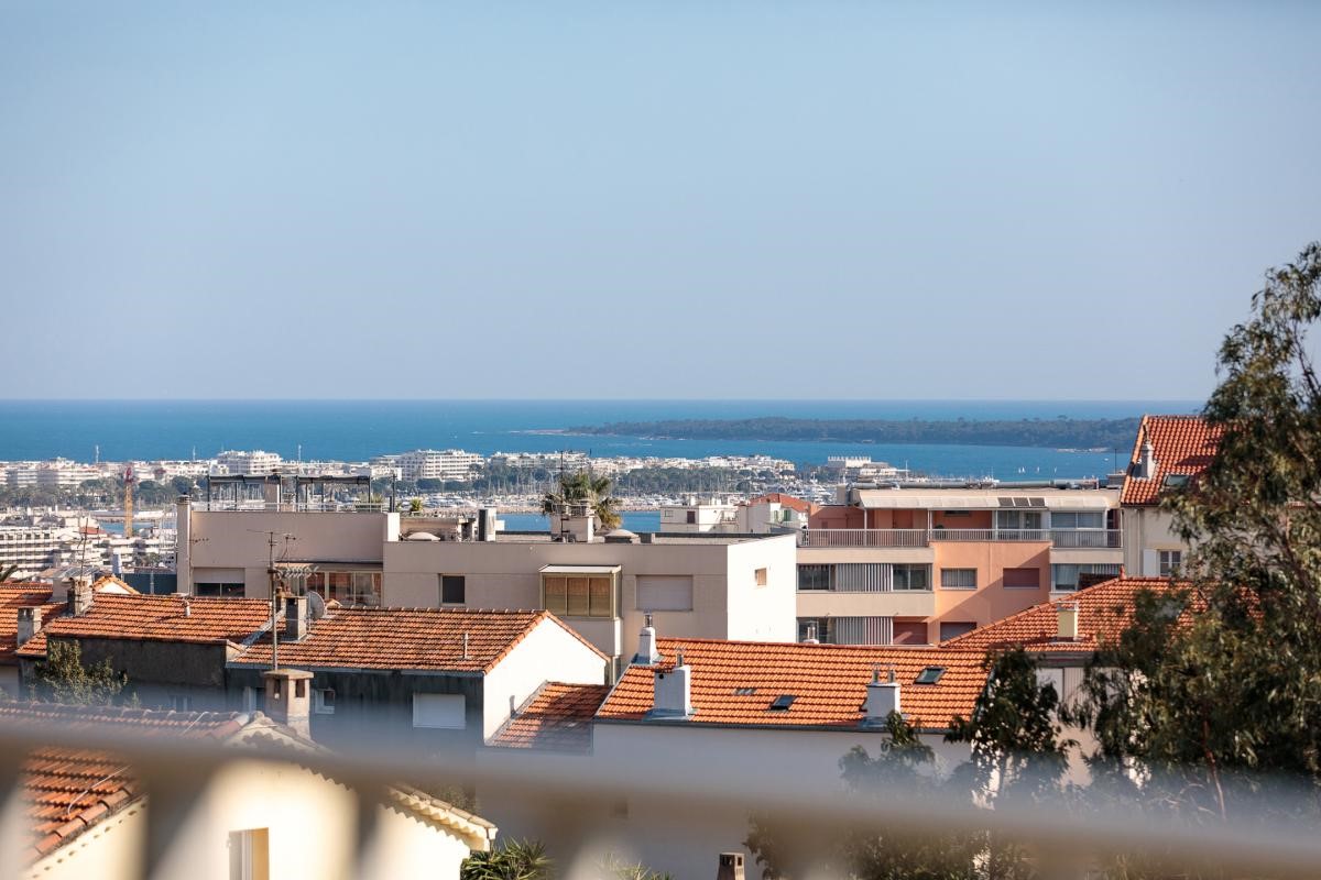 Luxe appartement te koop in Broussailles