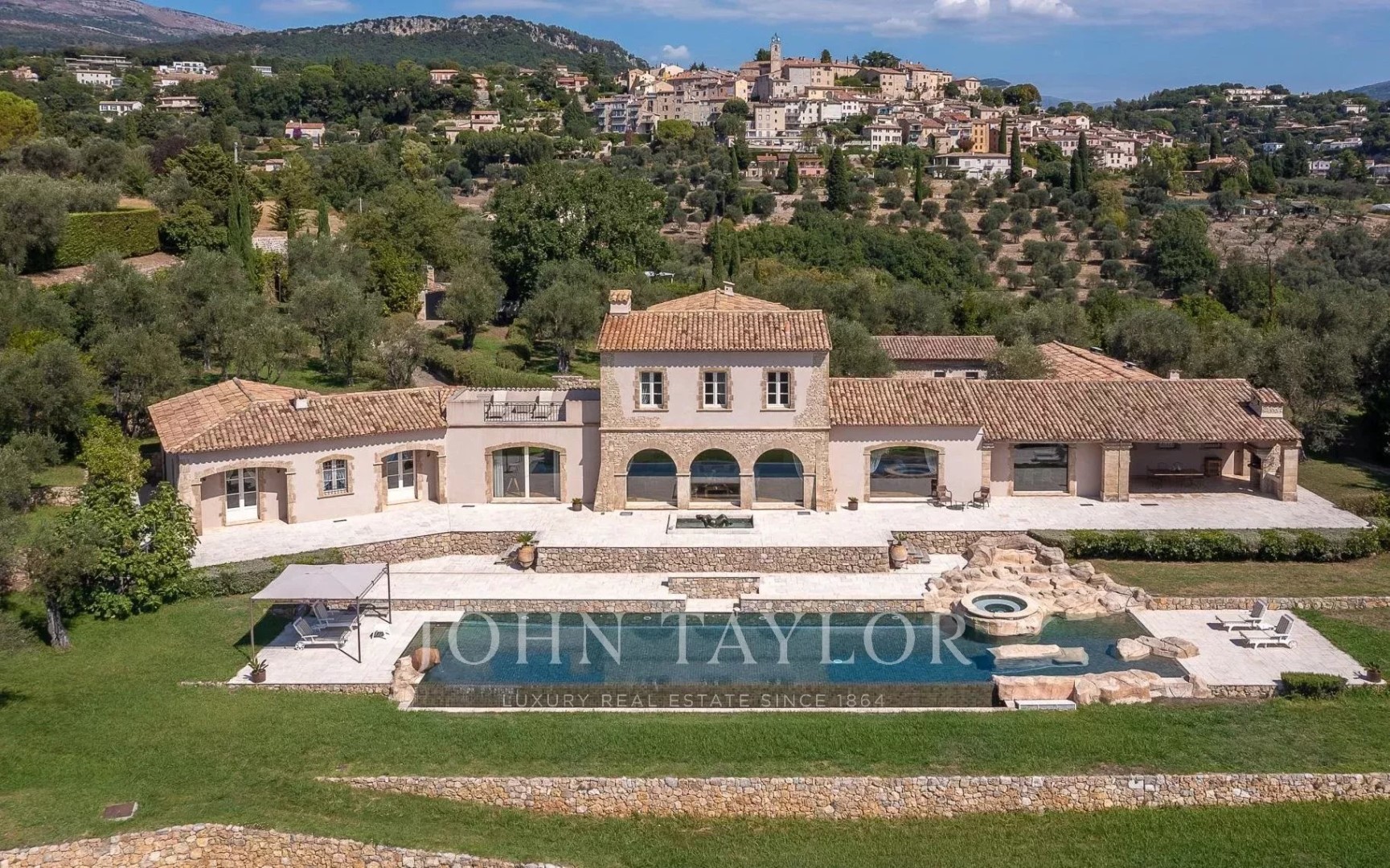 Maison de luxe à vendre à Châteauneuf-Grasse