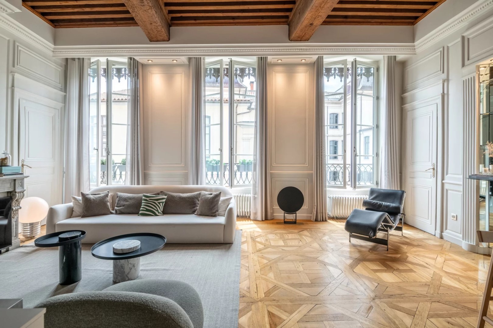 Luxe appartement te koop in Cordeliers-Célestins-Bourse