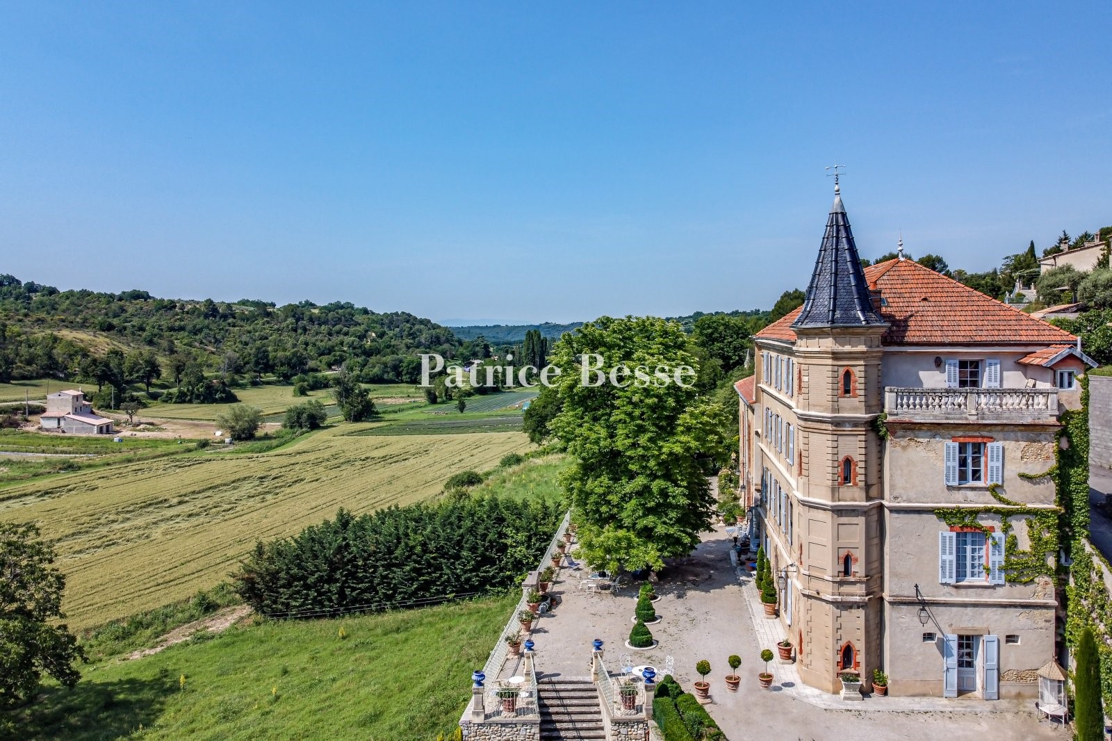 Castle for sale in Manosque