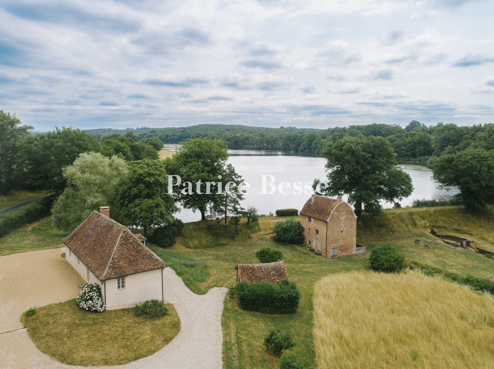 Mill for sale in Decize