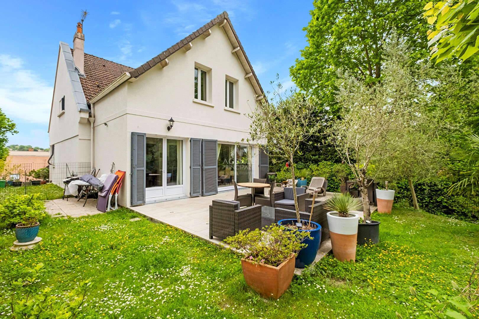 Maison de luxe à vendre dans le quartier Centre