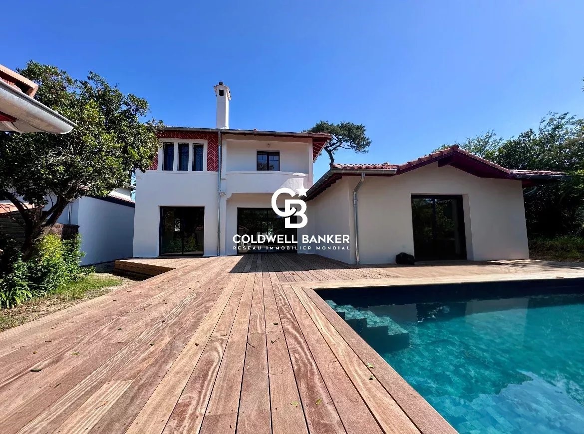 Villa de luxe à vendre dans le quartier La Plage
