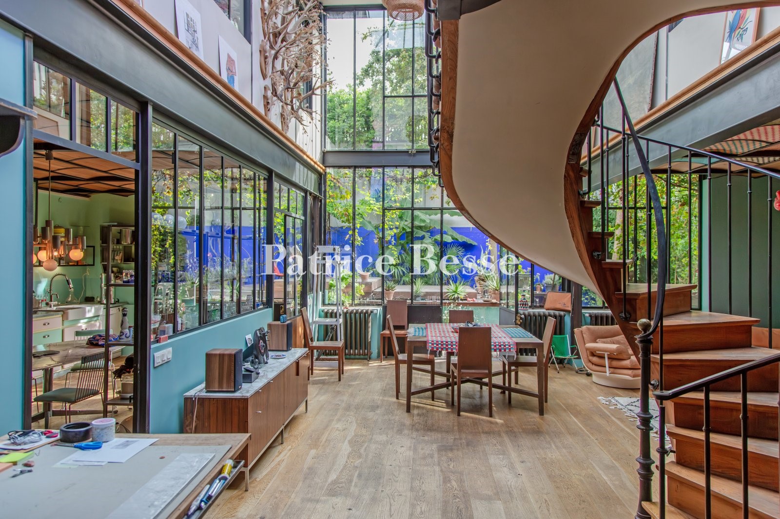 Luxury house for sale in the district Bas Montreuil-République