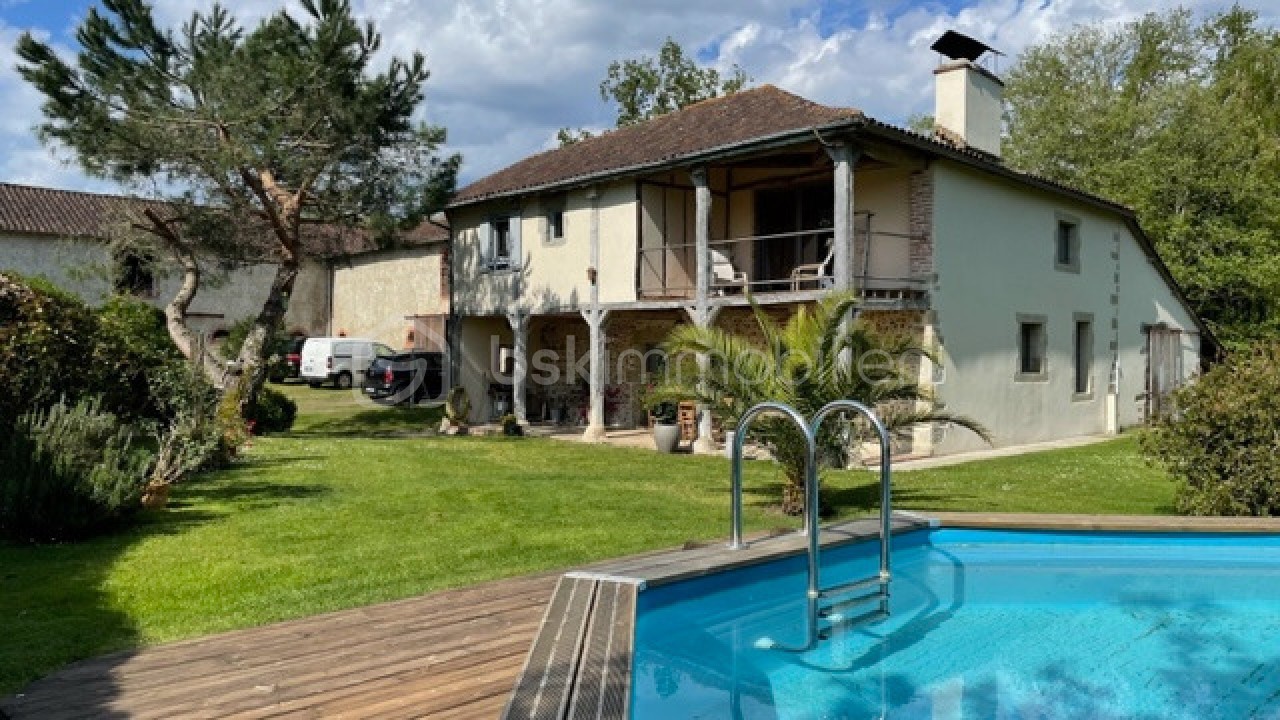 Introduce 107+ imagen maison a vendre aire sur adour - fr.thptnganamst