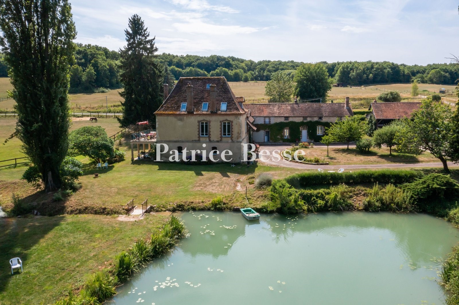 equestrian property for sale in Melun
