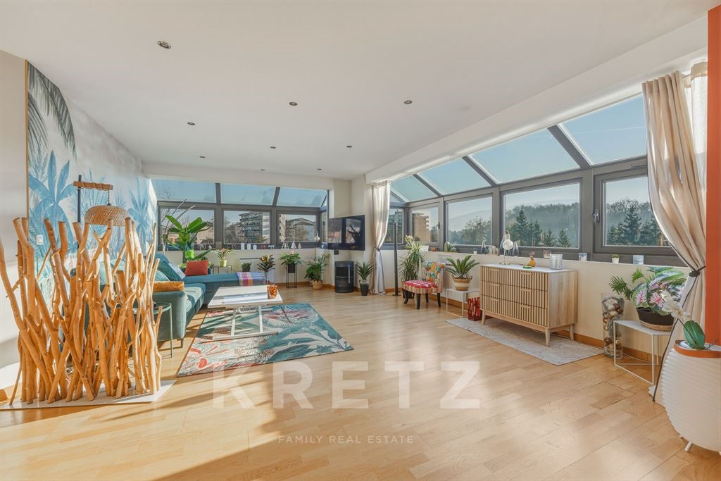 Luxury apartment for sale in the district Sud Ouest