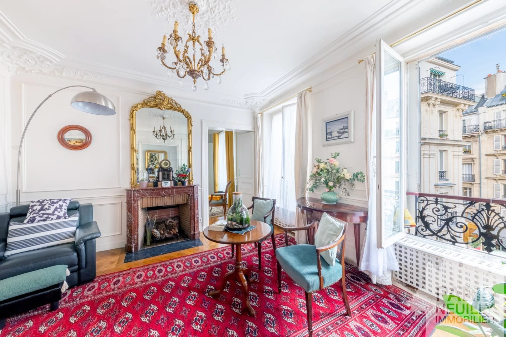 Luxury apartment for sale in the district Europe