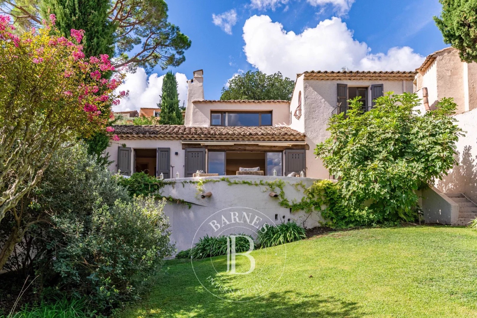 Villa de luxe à vendre dans le quartier Les Indes les-Groulles