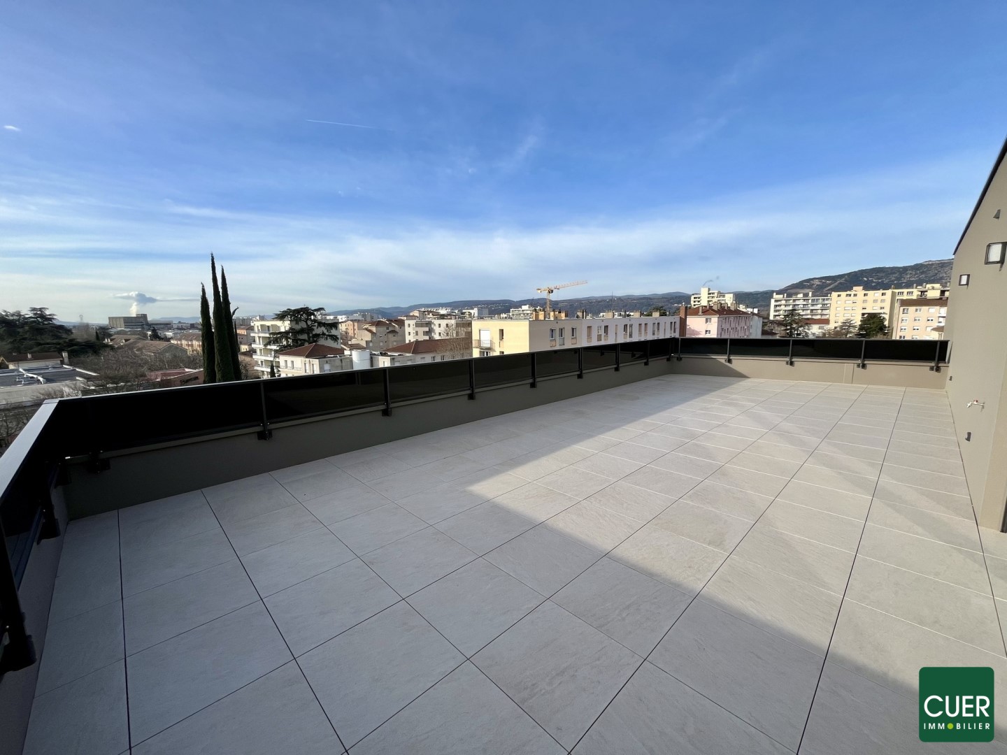 Luxe appartement te koop in Valence