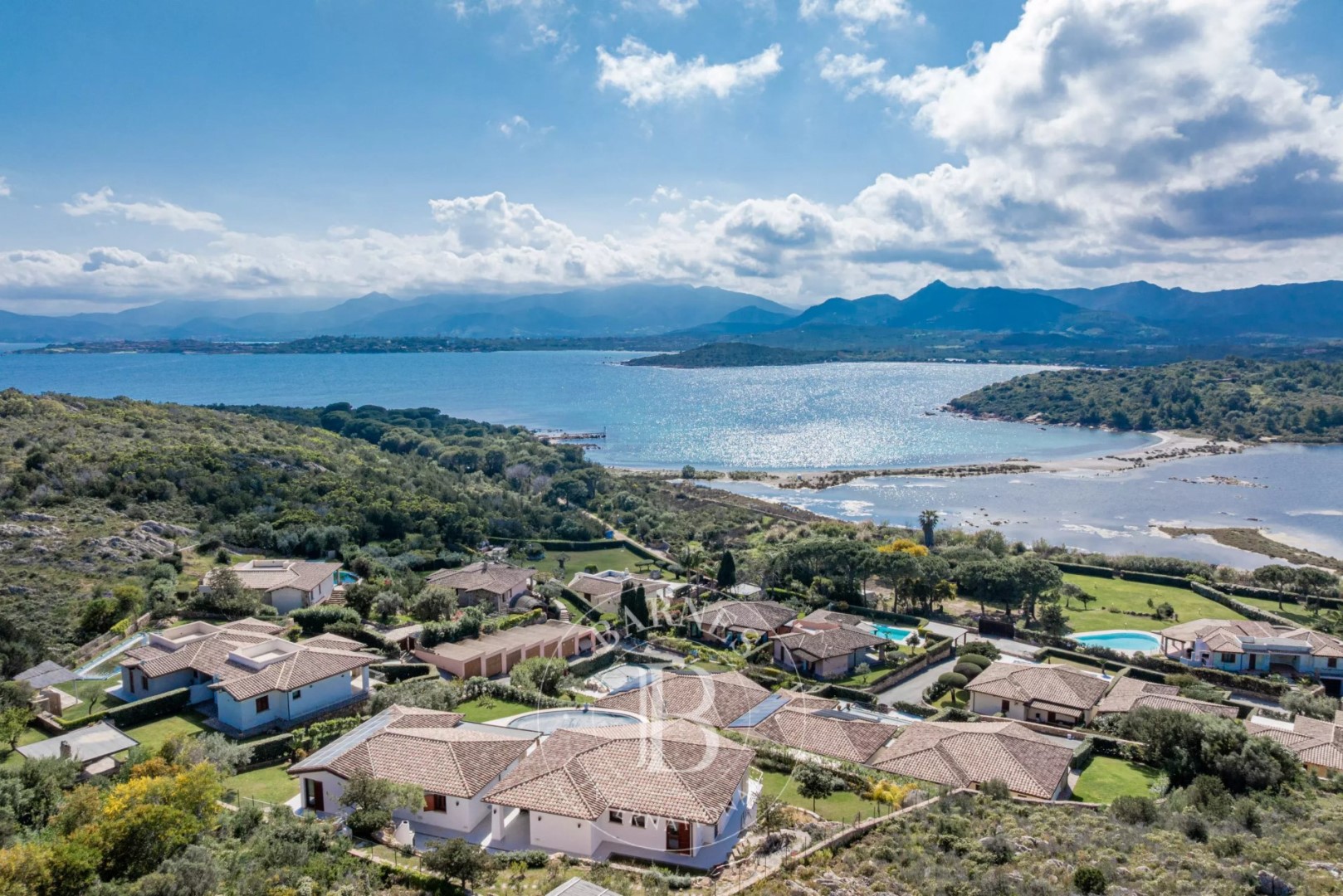 Luxus-villa zu verkaufen San teodoro