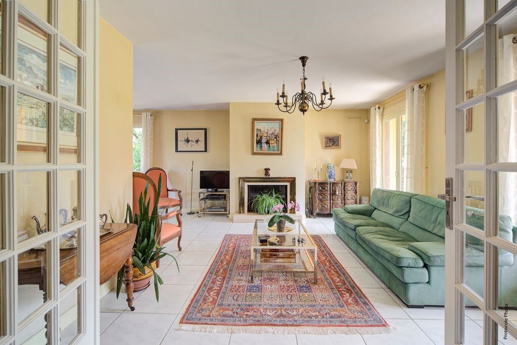 Maison de luxe à vendre dans le quartier Saint Simon