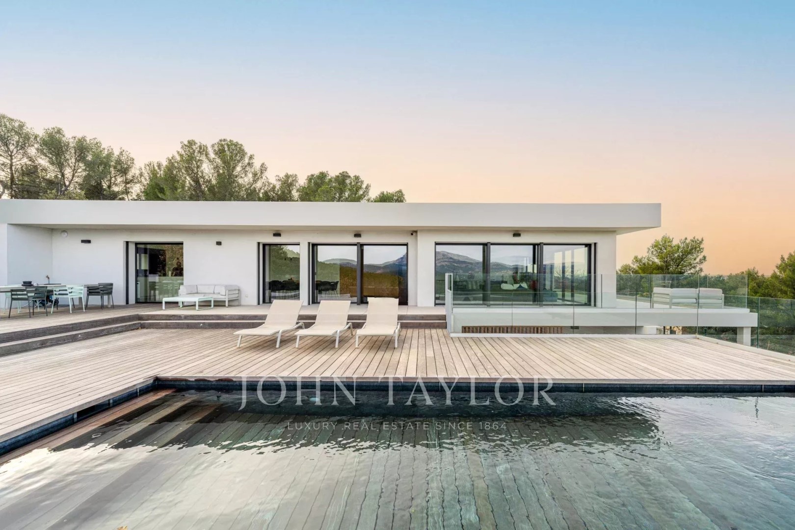 Luxury villa for sale in the district Granettes-Jauberte-Sainte Anne