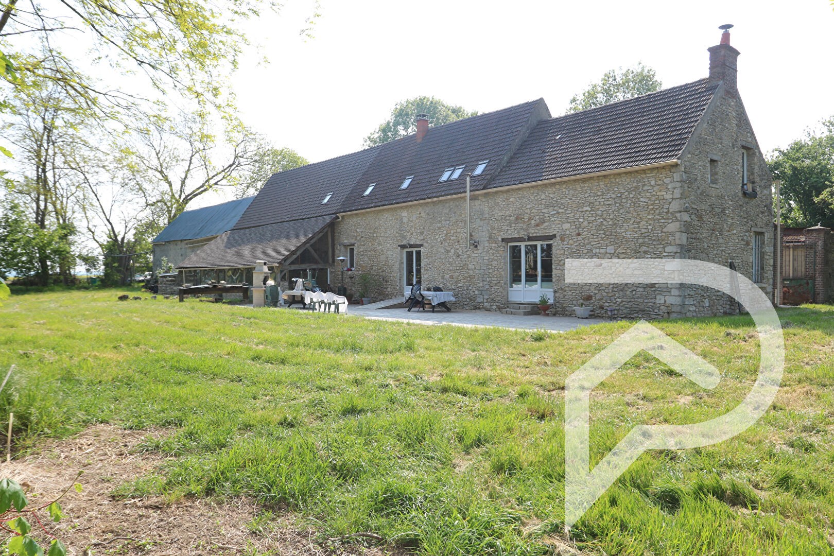 Maison de luxe à vendre à Montépilloy