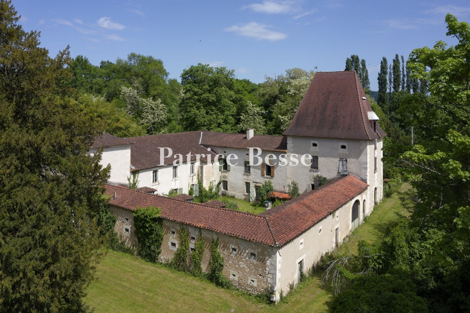 Casale in vendita Saint-Astier