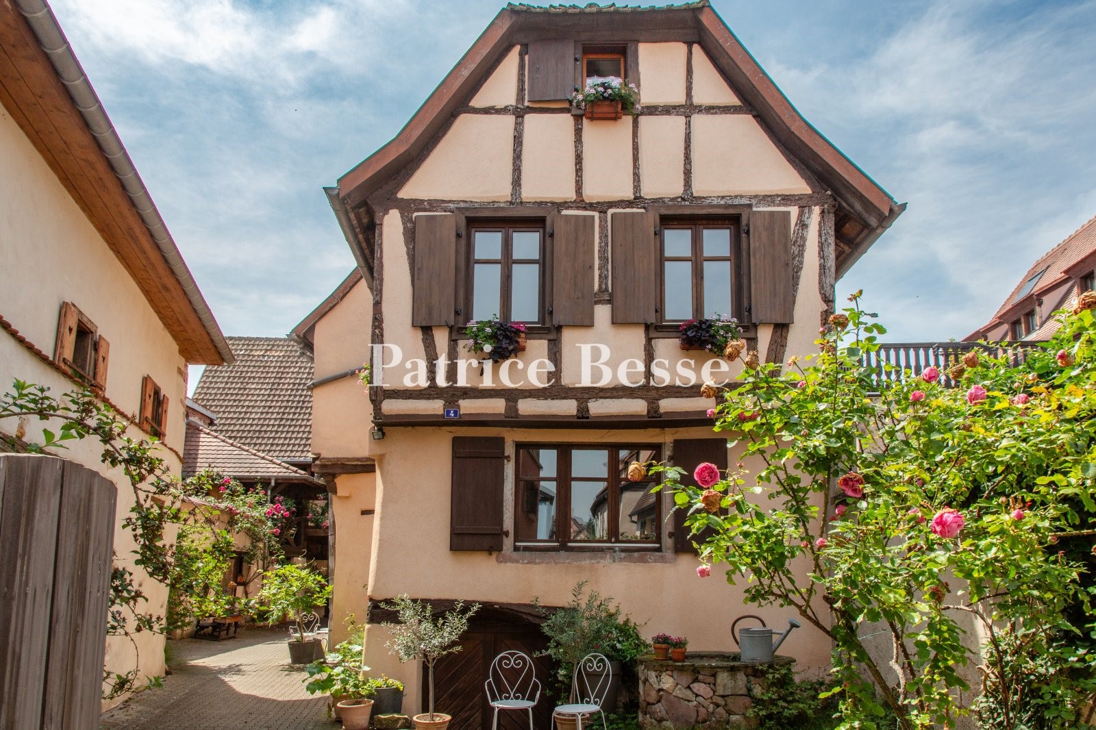 Old house for sale in Bergheim