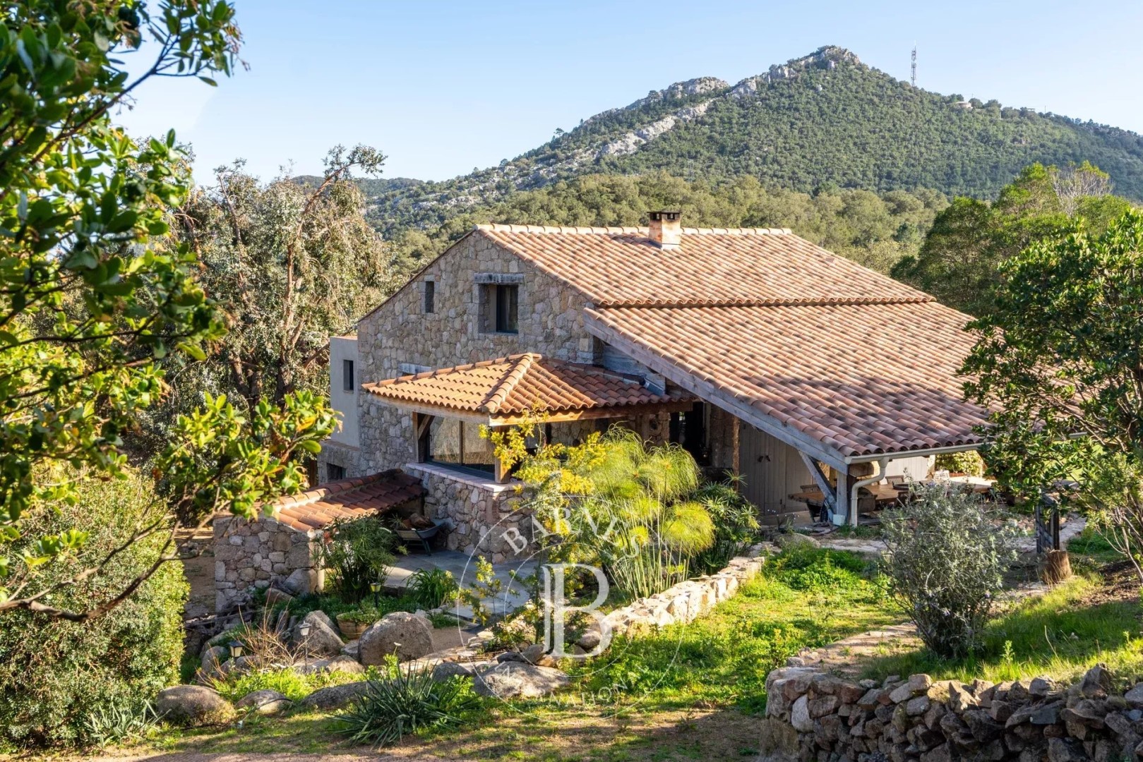Luxus-villa zu verkaufen Sainte Lucie de Porto Vecchi