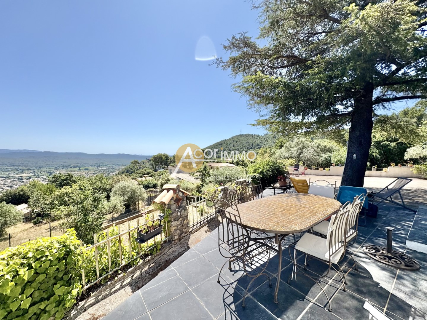 Luxury house for sale in Solliès-Ville