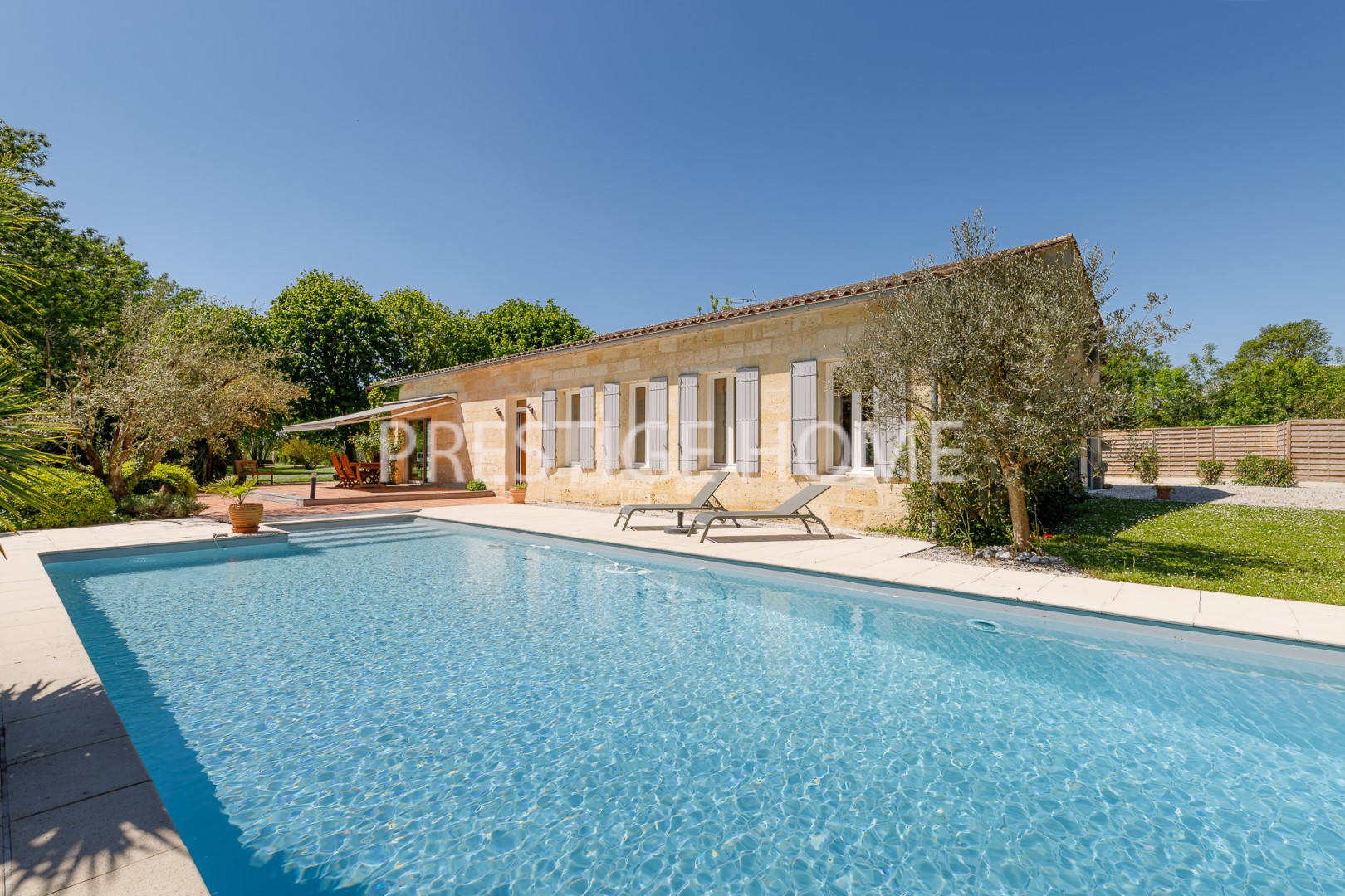 propriété à vendre à Saint-Loubès