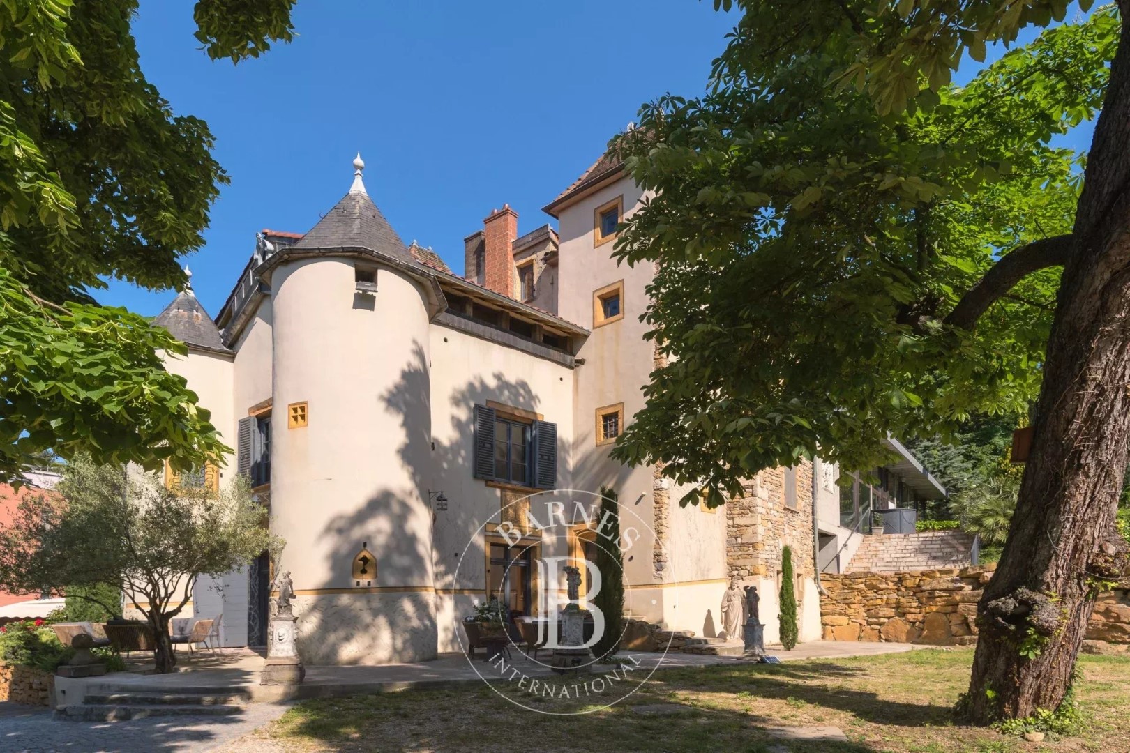 Castle for sale in the district Fourvière-Saint Just