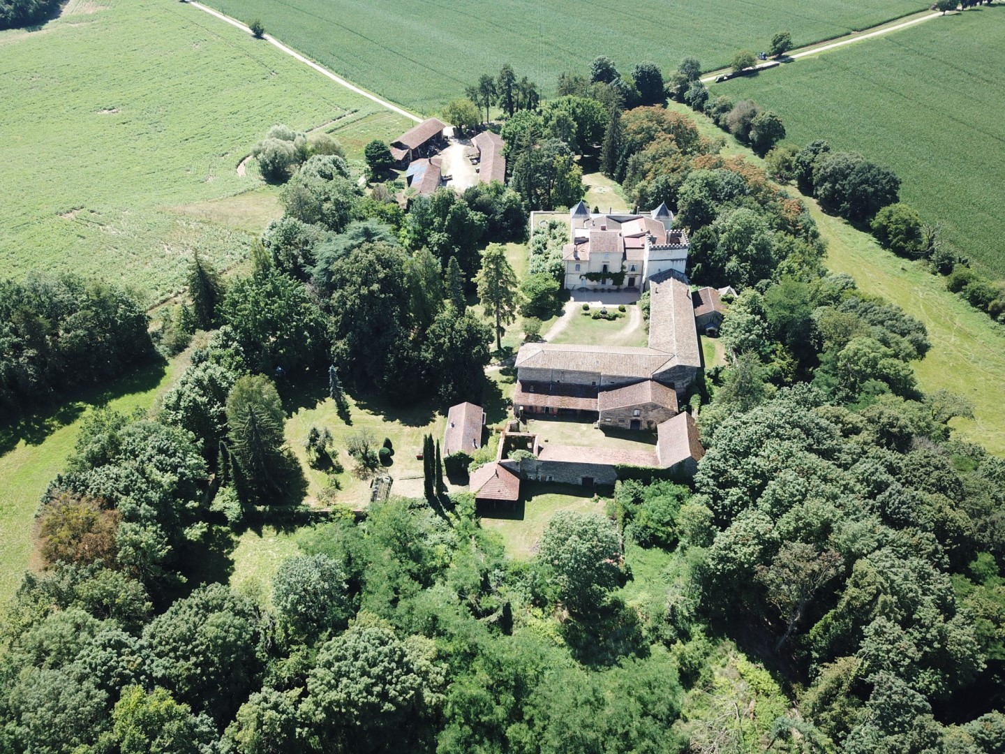 Luxe stadswoning te koop in Leyment