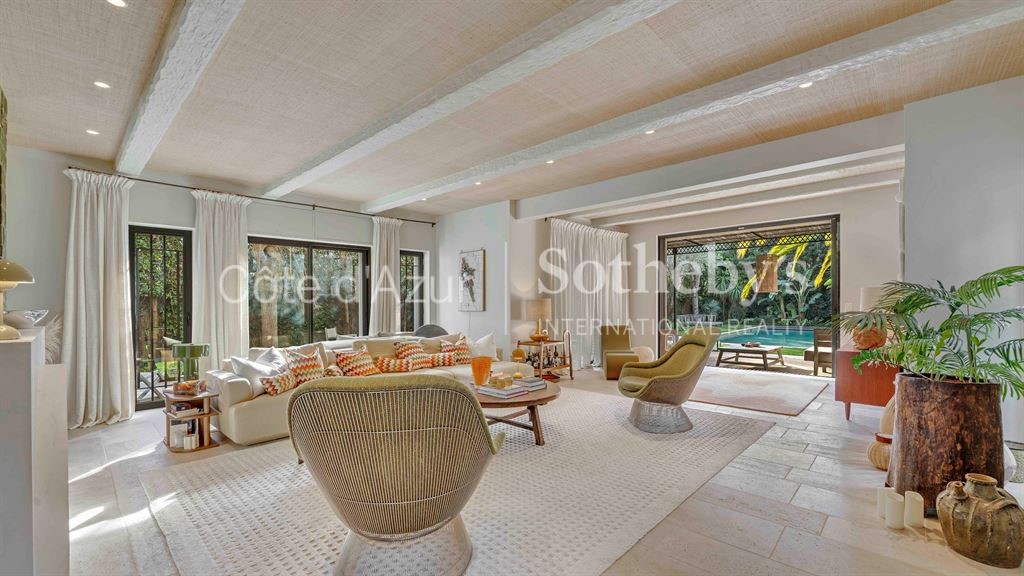 Hedendaagse woning te koop in Zone Ouest Urbaine