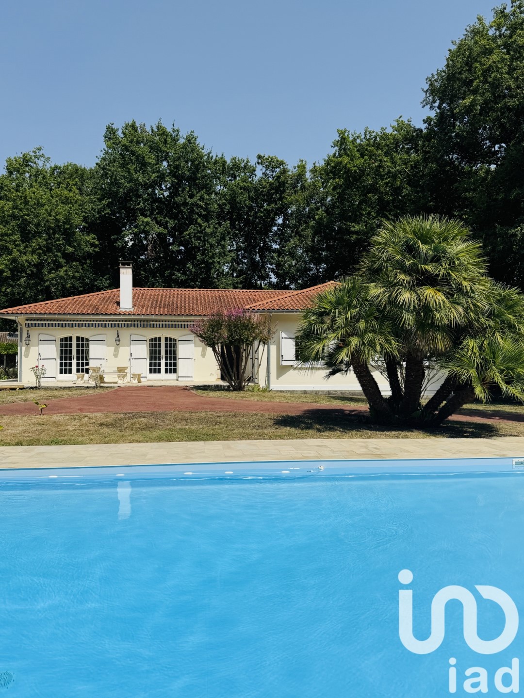 Domaine à vendre à Saint-Sulpice-de-Royan