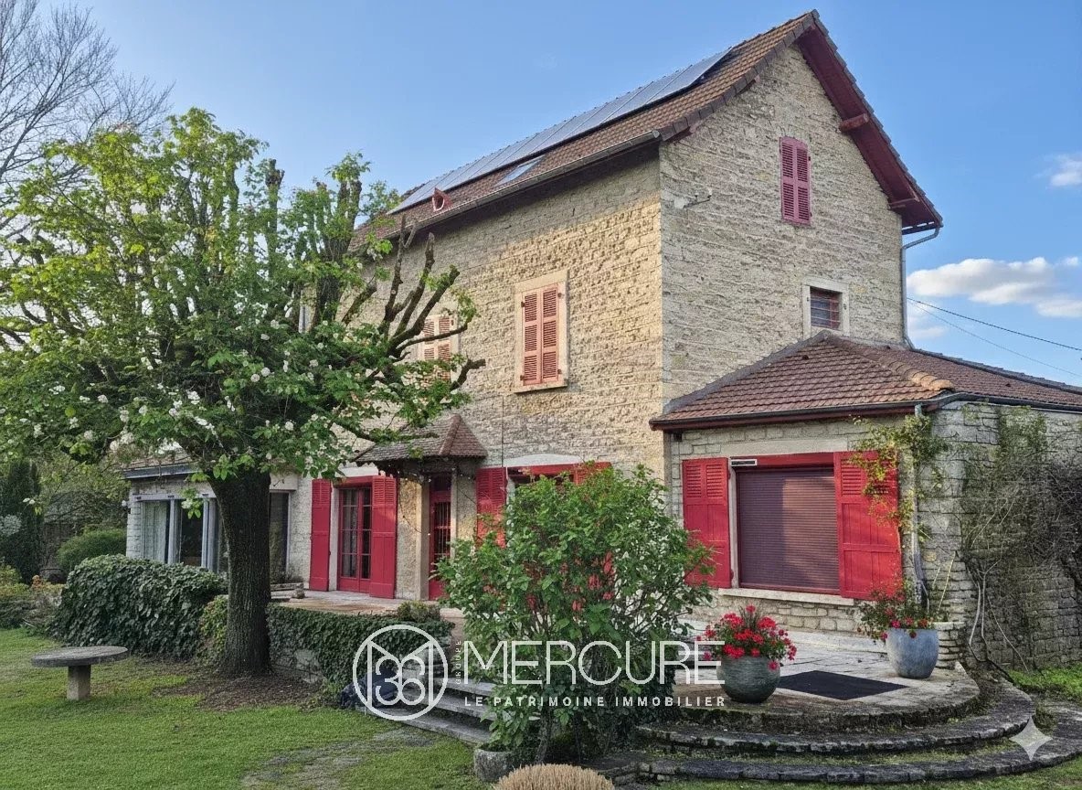 Town house for sale in Montalieu-Vercieu