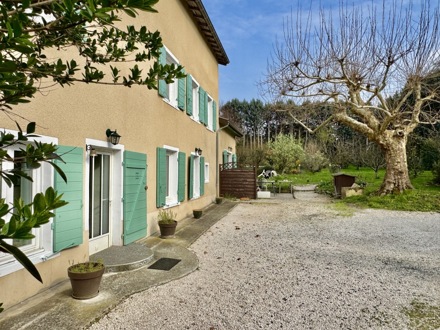 Stadswoning te koop in Francheville le Bas-Châter