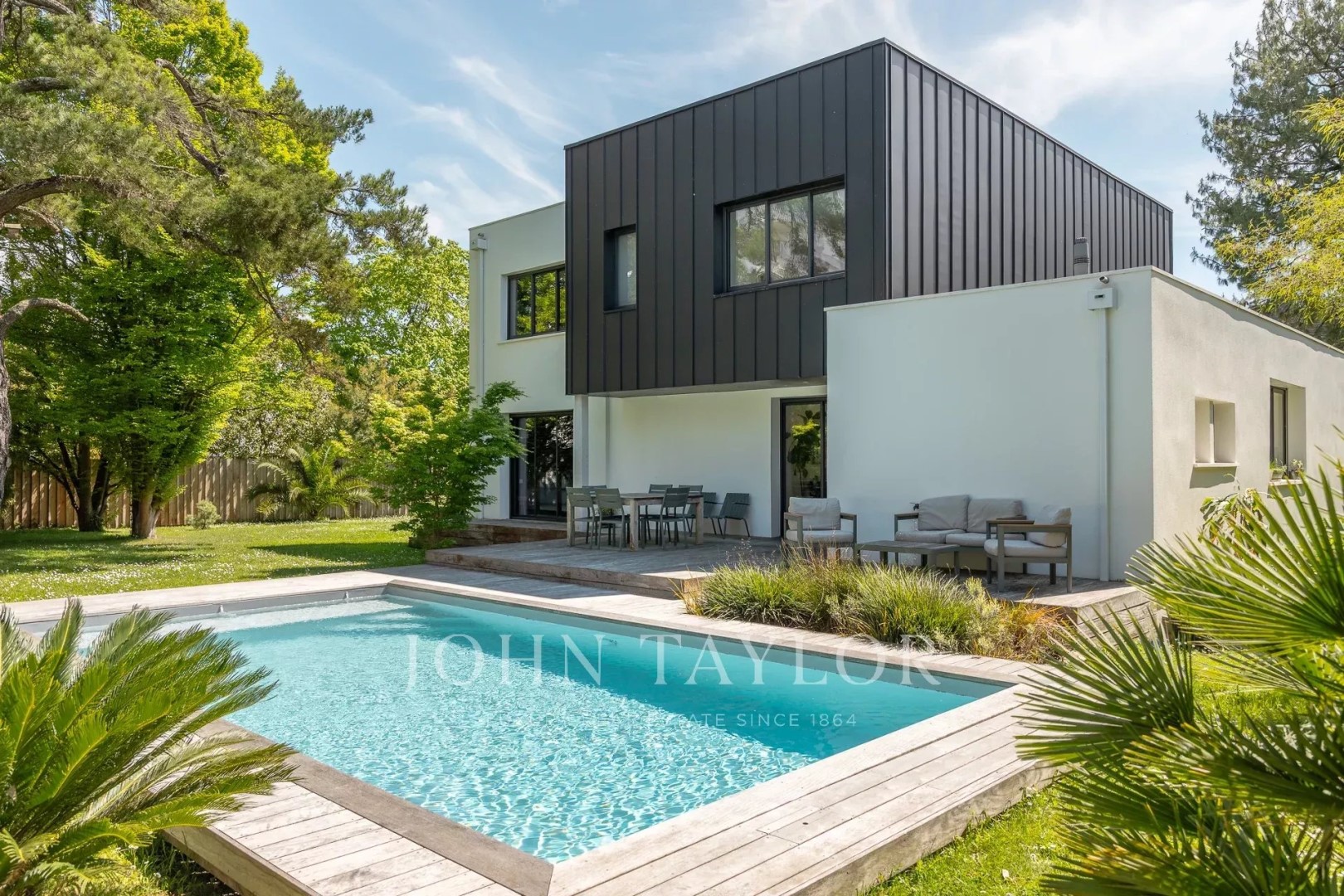 luxe huis te koop in Caudéran-Barrière Judaïque