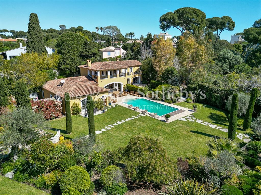 Villa de luxe à vendre à Cap d'Antibes