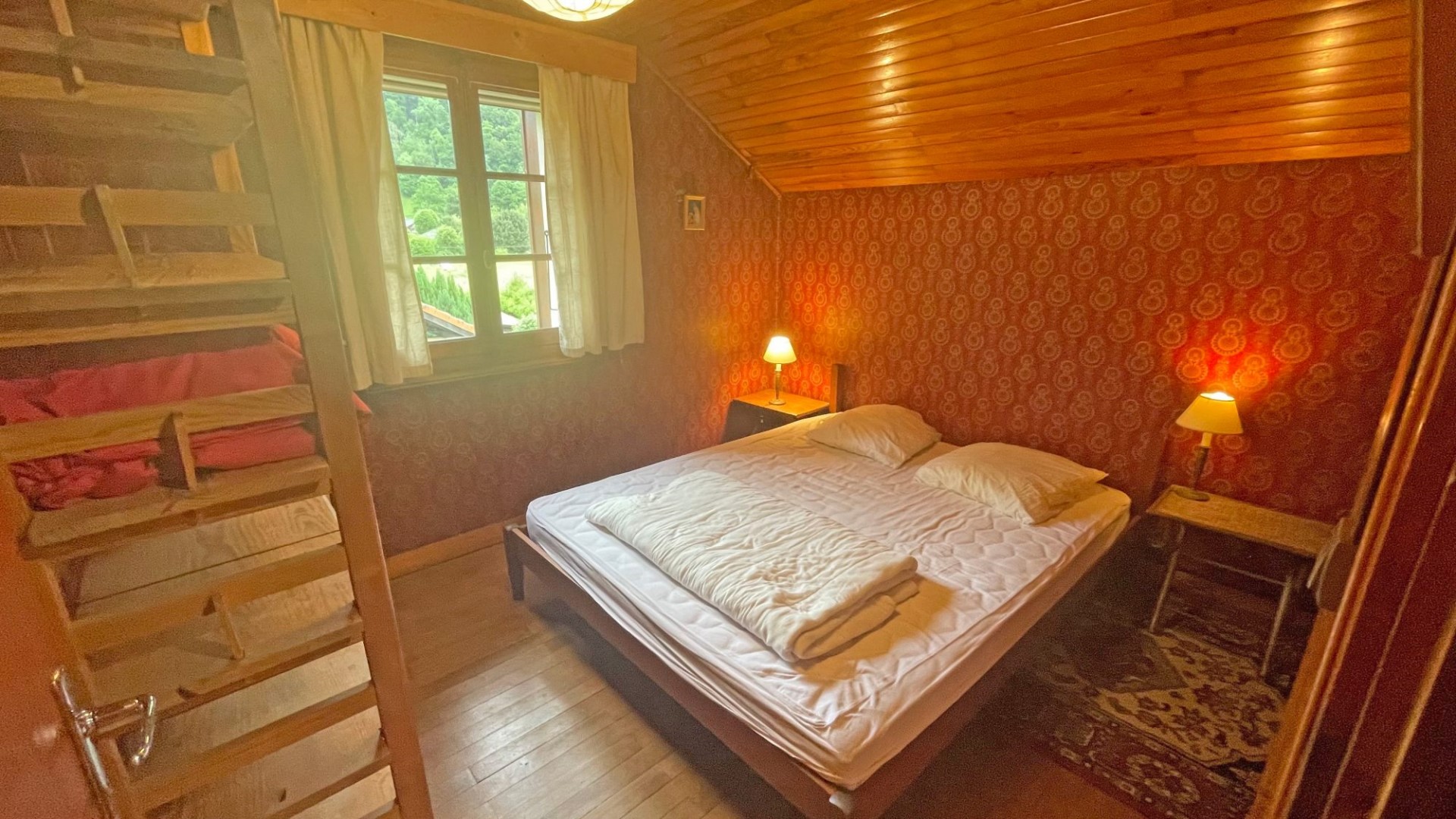 Chalet familial 8 pièces - Proche centre village - Fort potentiel - Sous-sol complet à Samoëns (74330) — 7