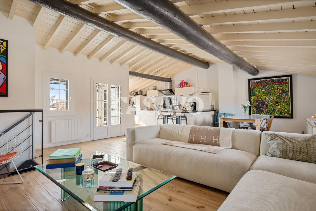 Duplex de luxe à vendre dans le quartier Comtale-Cente-Cours Mirabeau