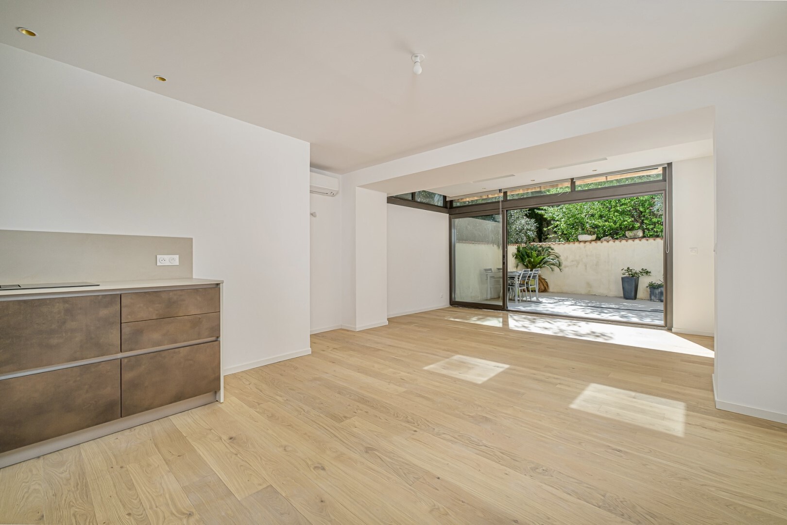 Ländliches Haus zu verkaufen Le Roucas Blanc