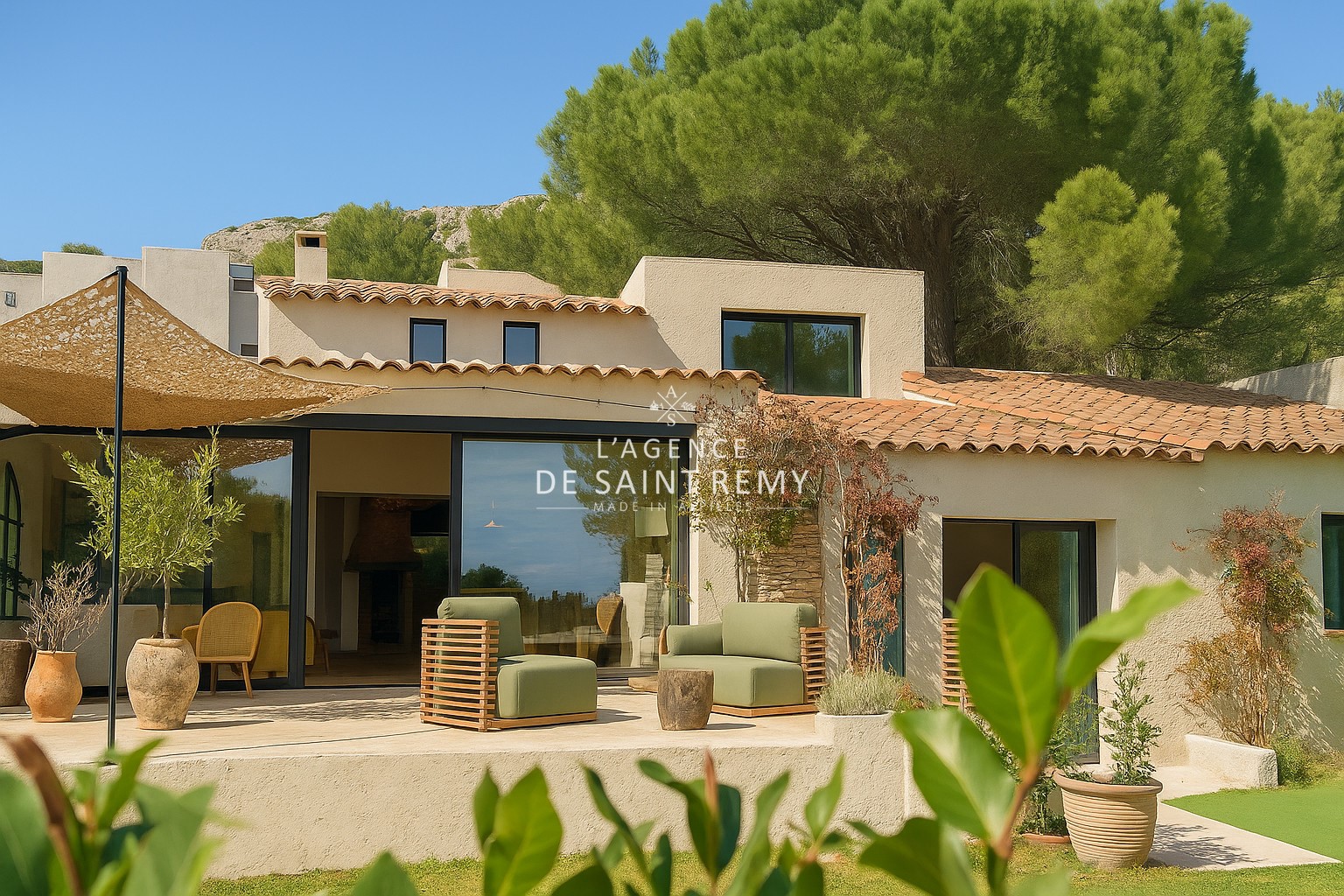 Luxury villa for sale in Les Baux-de-Provence
