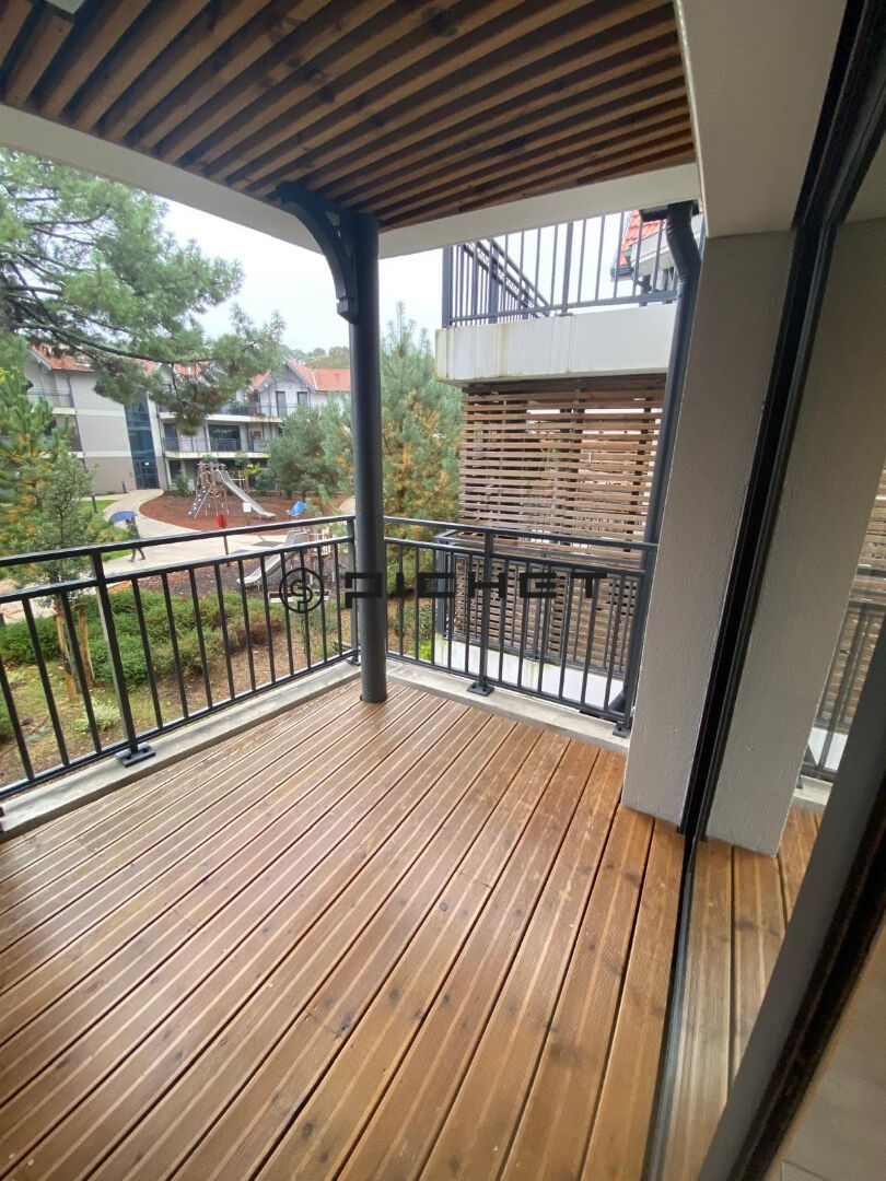 Appartement de luxe à vendre dans le quartier Ville d'Ete