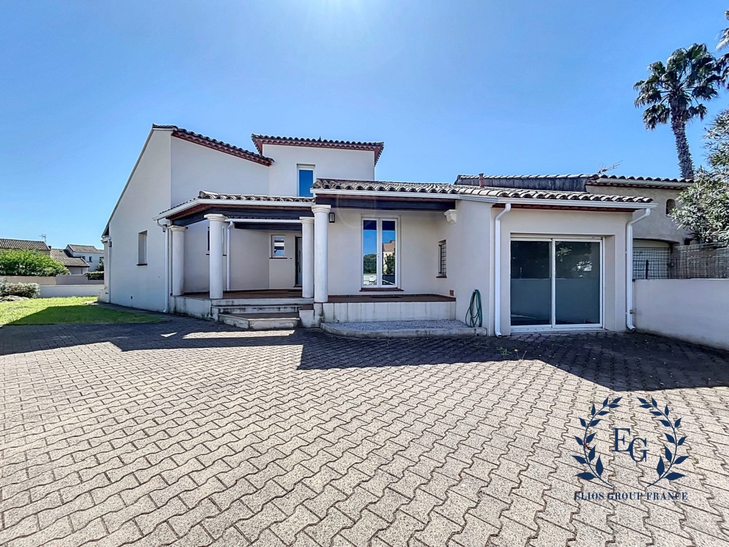 Hedendaagse woning te koop in Lattes