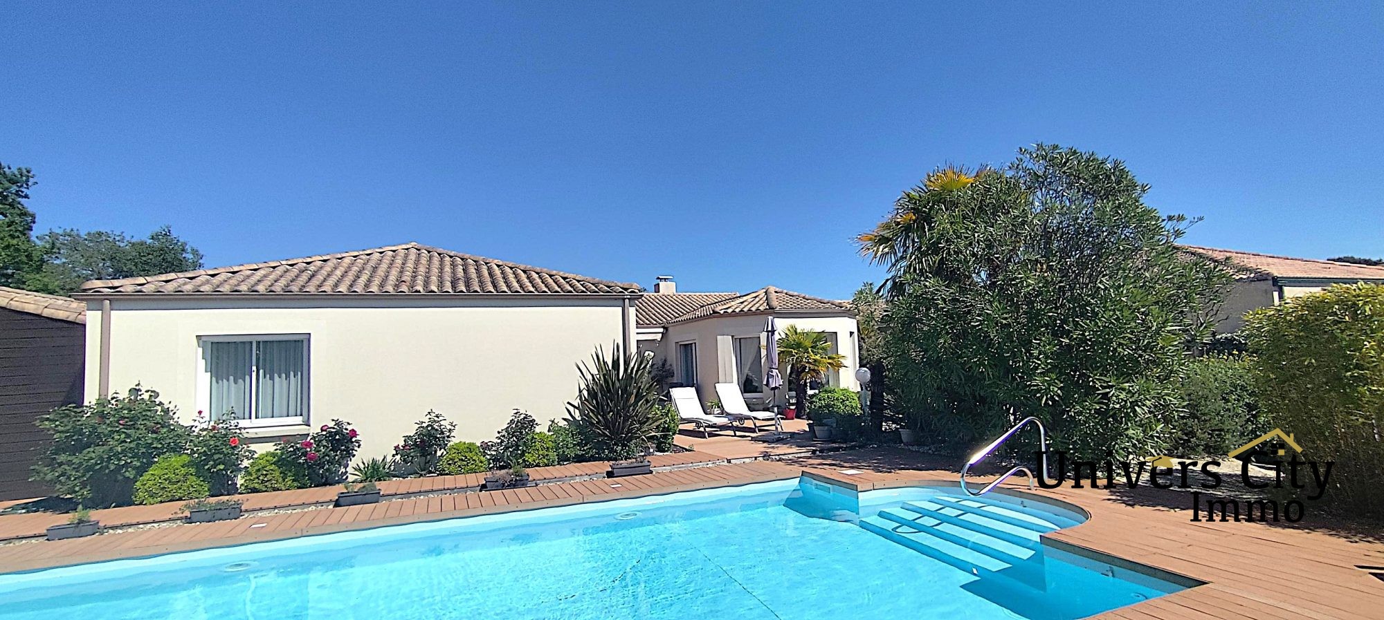 Luxury house for sale in Les Sables-d'Olonne